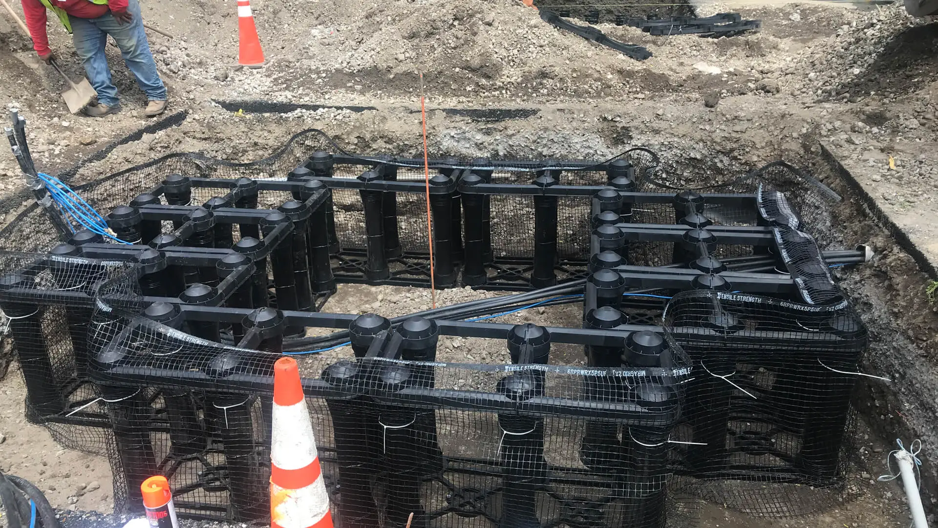 Silva Cells installed around Arthur Ashe Stadium