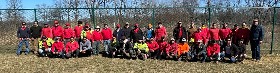Group photo of lawn and landscaping professionals in Alpine, NJ.